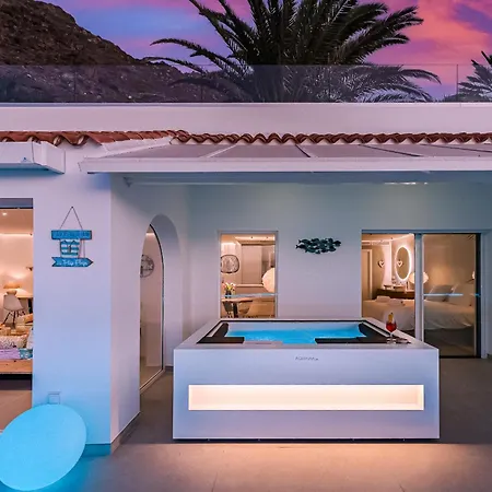 Apartamento Blue Haven - Ocean View Penthouse With Jacuzzi And Pool