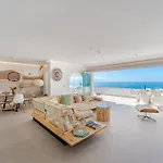 Blue Haven - Ocean View Penthouse With Private Jacuzzi And Community Pool Apartment *
