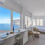 Blue Haven - Ocean View Penthouse With Private Jacuzzi And Community Pool *