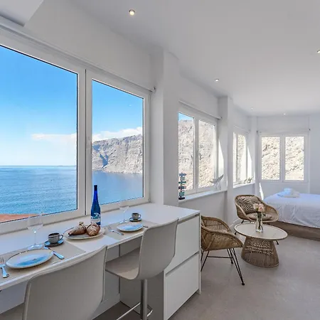 Blue Haven - Ocean View Penthouse With Jacuzzi And Pool *