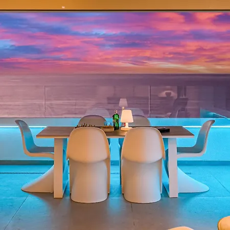 Blue Haven - Oceanfront Penthouse - Privacy - Private Jacuzzi - Community Pool - Ac Acantilado de los Gigantes